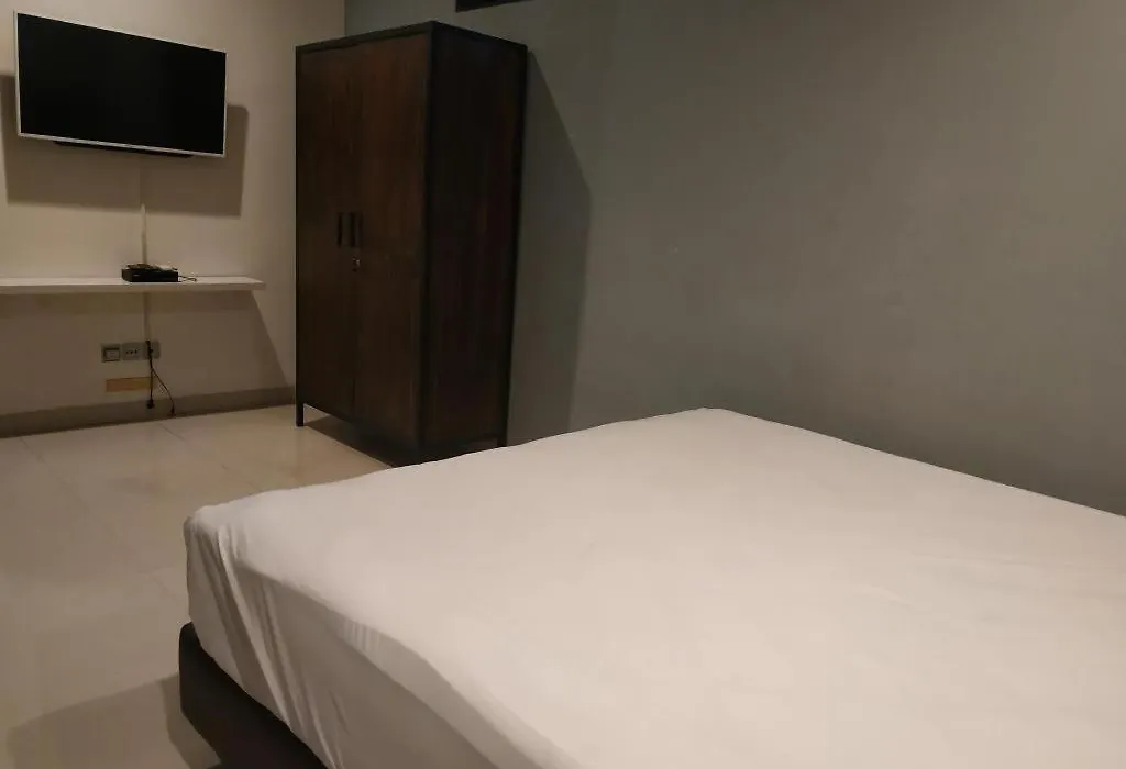 OYO 90438 Mampang 34 Residence-1
